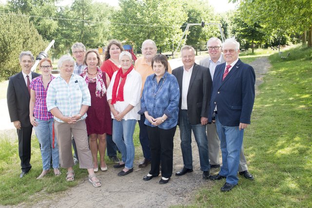 Stellen sich zur Wahl: die SPD-Mitglieder (v. li.): Andreas Schlichtmann, Marie Höft, Hedda Meyer zu Hoberge, Harald von Thaden, Bianka Lange, Karin Ladiges, Kerstin Raschke, Udo Groening, Hannelore Kathenbach, Wilfried Ehlers, Sven Munke, Claus Reichow | Foto: SPD Horneburg