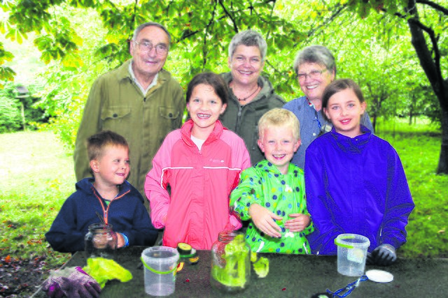 Diesmal mussten Karl-Heinz Möller, Sigrid Selk und Gisela Schneekloth nur vier Kinder betreuen
