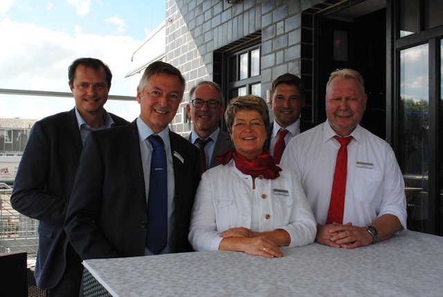 Agentur-Chefin Dagmar Froelich und ihr Team waren stolz auf den Messe-Erfolg