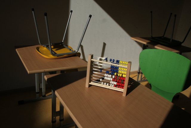 Arbeitsplätze im Hausaufgabenraum