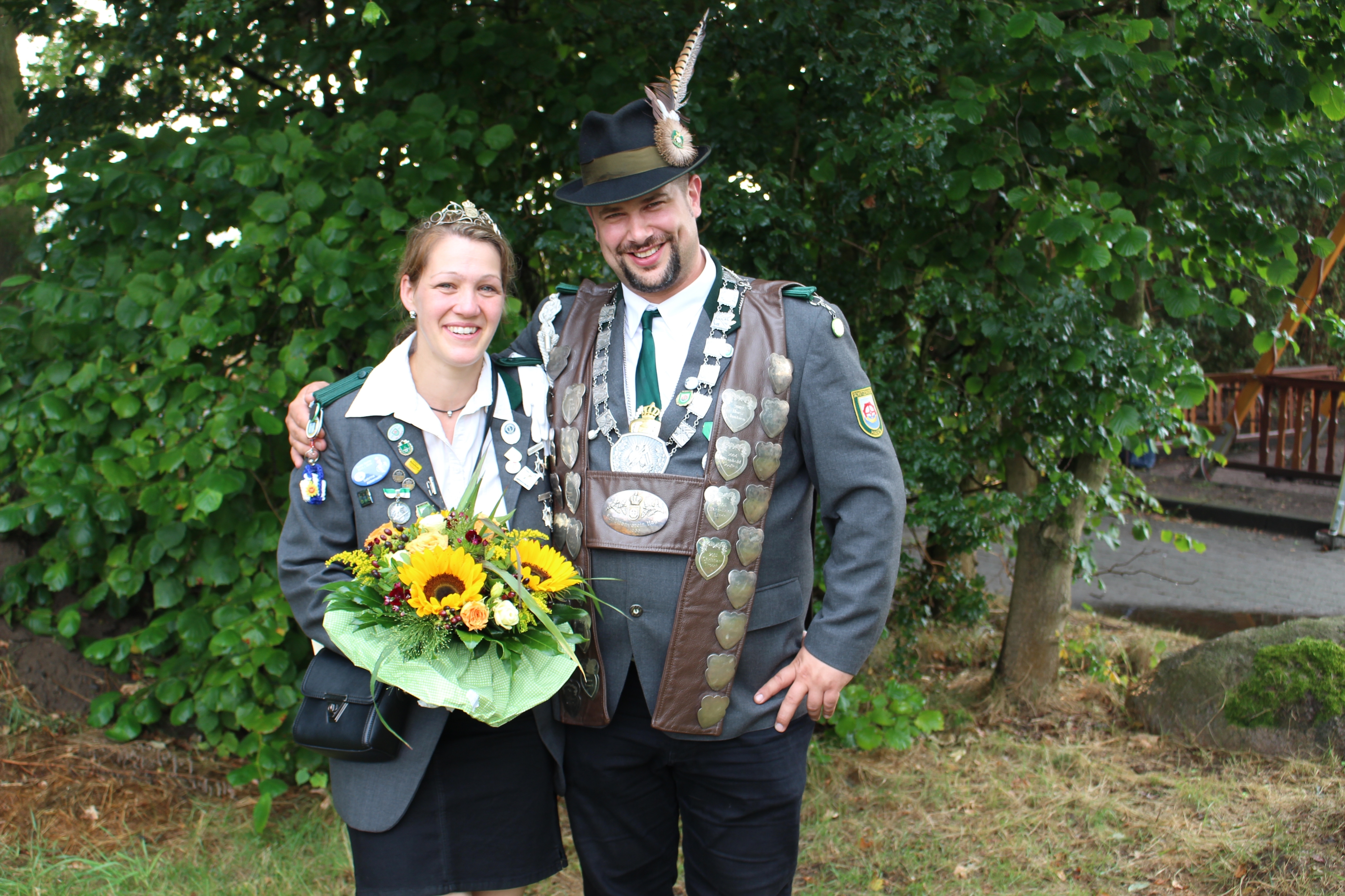 Schützenkönig Dennis Franck mit seiner Frau Suleika