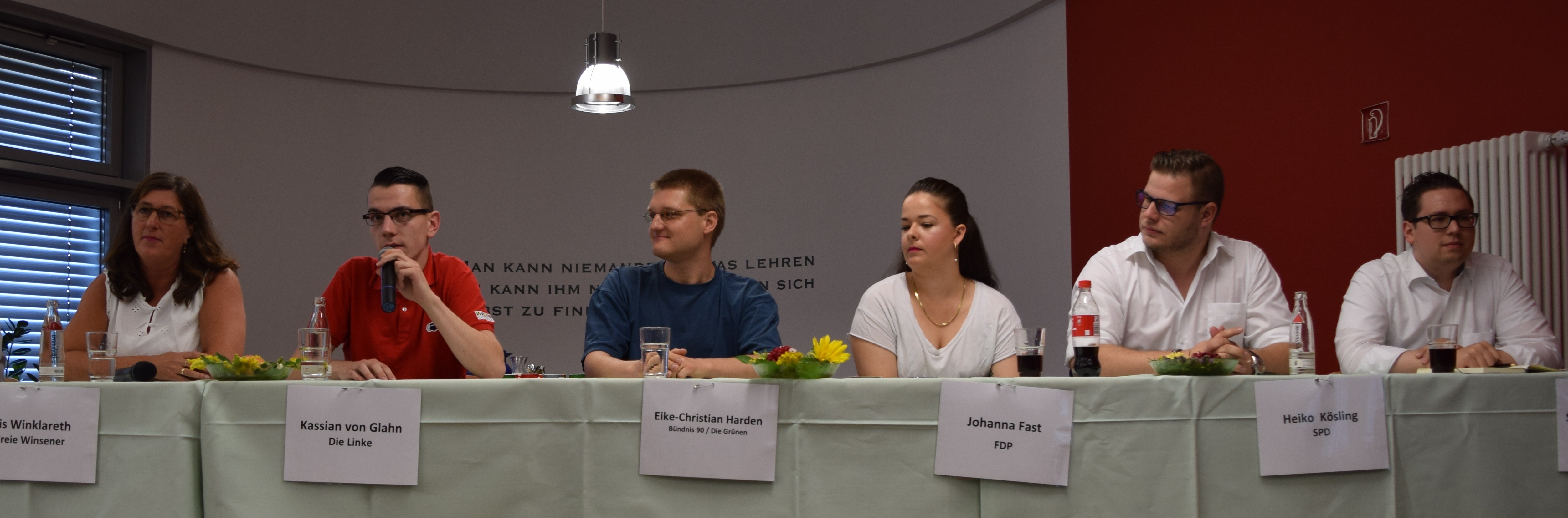 Die Politiker standen Rede und Antwort