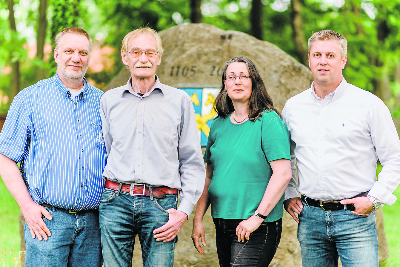 Die Kakenstorfer SPD-Kandidaten (v. li.): Klaus Göttsche, Reinhard Hinrichs, Sabine Rosinke und Jürgen Landhorst