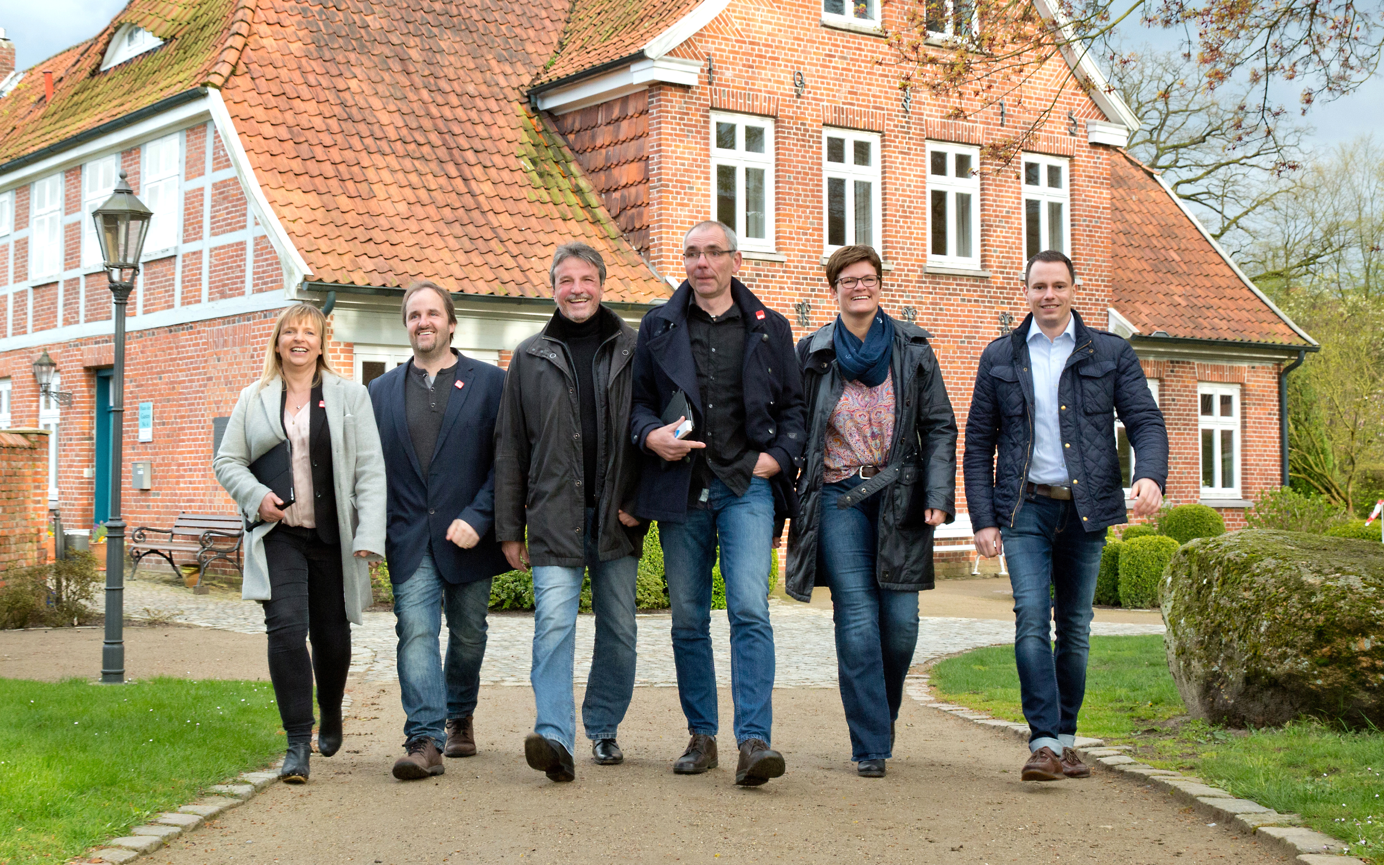 SPD-Kandidaten für den Salzhäuser Gemeinderat (v. li.): Petra Forche, Thomas Scheiber, Gerhard Templin, Burkhard Schaedel, Christiane Schulenburg und Florian Mestmacher