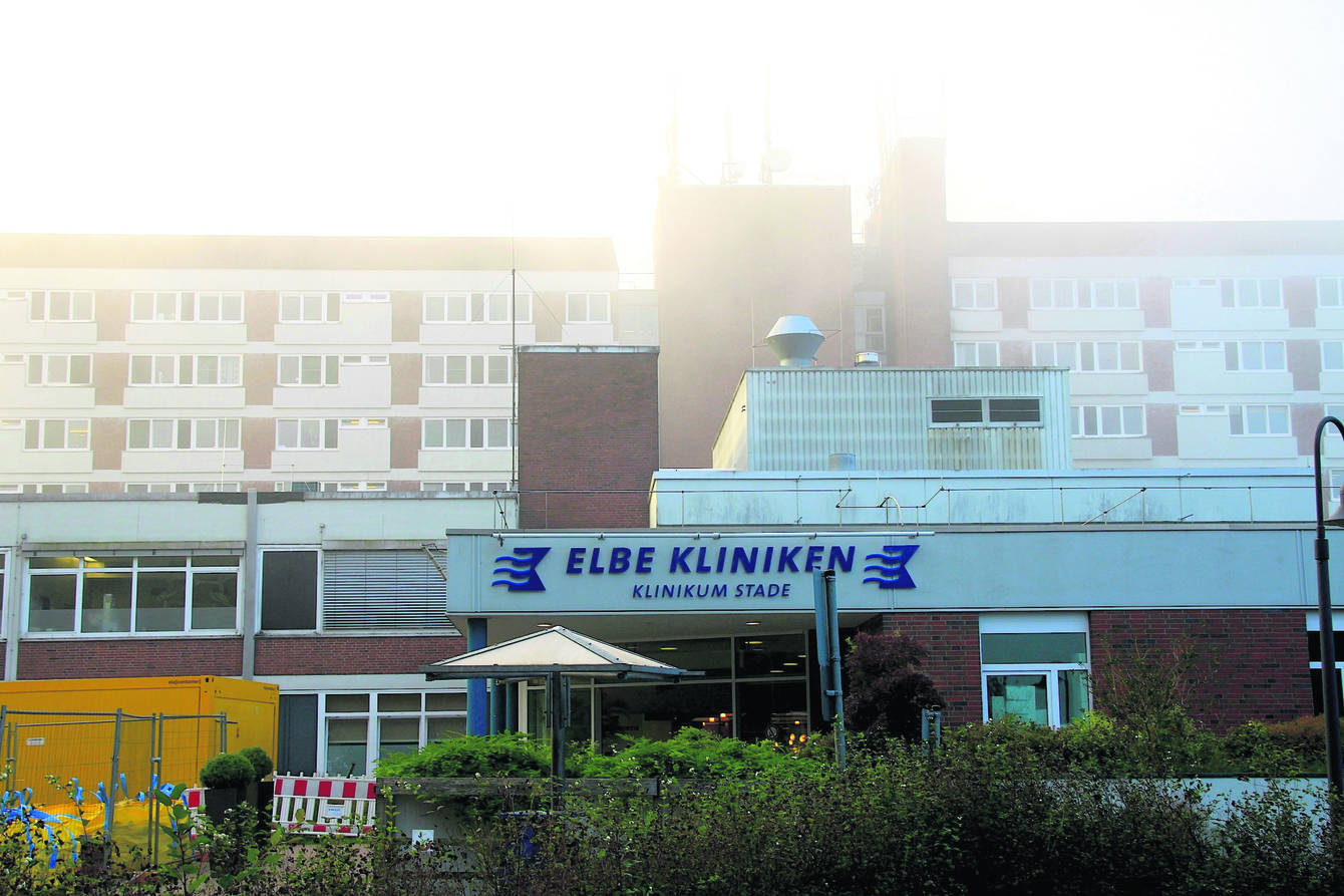 In einer anonymen Internet-Plattform wird über schlechte Arbeitsbedingungen am Elbe Klinikum geklagt