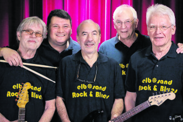 „Elbsand“ hat sich in nur zwei Jahren einen sehr guten musikalischen Ruf erspielt (v.li.): Hans Gromm, Toni Steffens, Peter Wieja, Werner Rahmann und Gerhard Lau