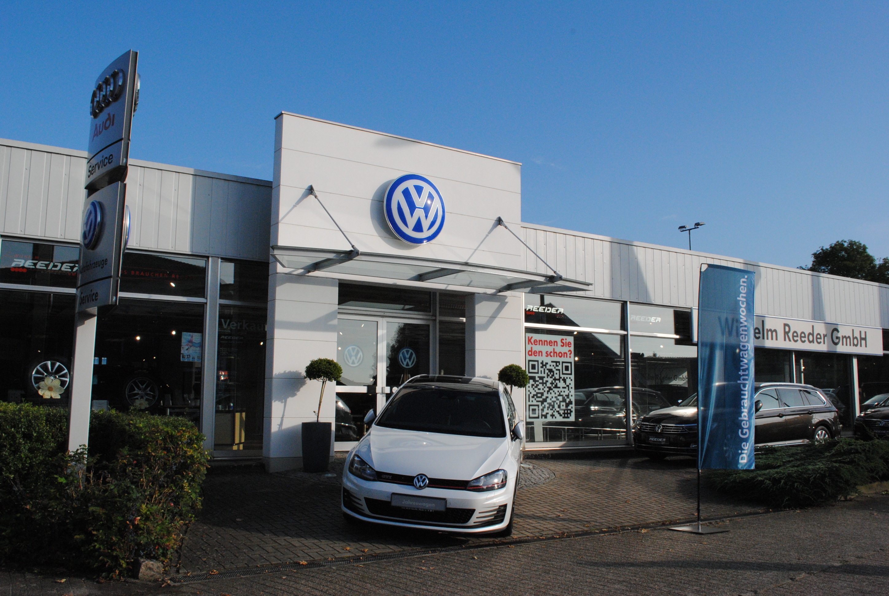 Das Autohaus Reeder an der Bremervörder Straße, Ecke Bergstraße in Stade