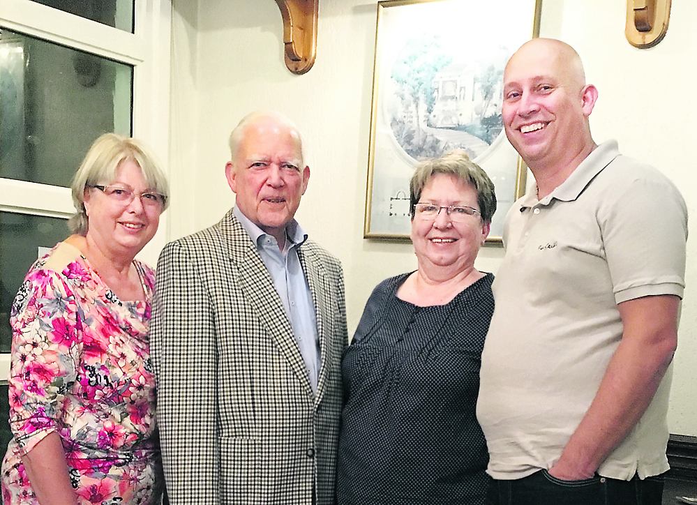 Freuen sich auf neue Aufgaben (v. li.): Edeltraud Benühr-Schütz, Reimer Siegel, Heidi Kruse und Dirk Müller