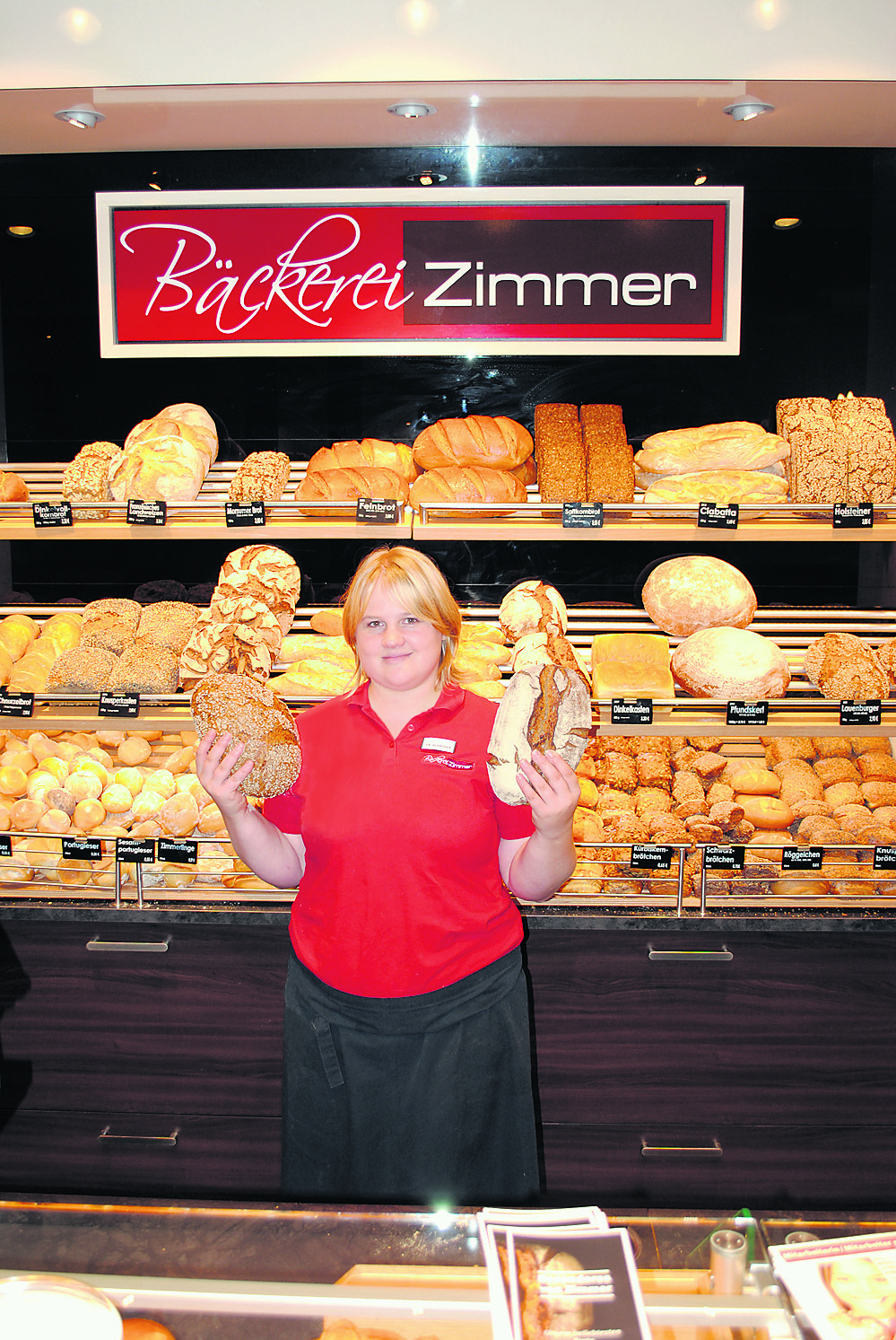 In der Winsener Bäckerei Zimmer: Mitarbeiterin Michelle Schröder