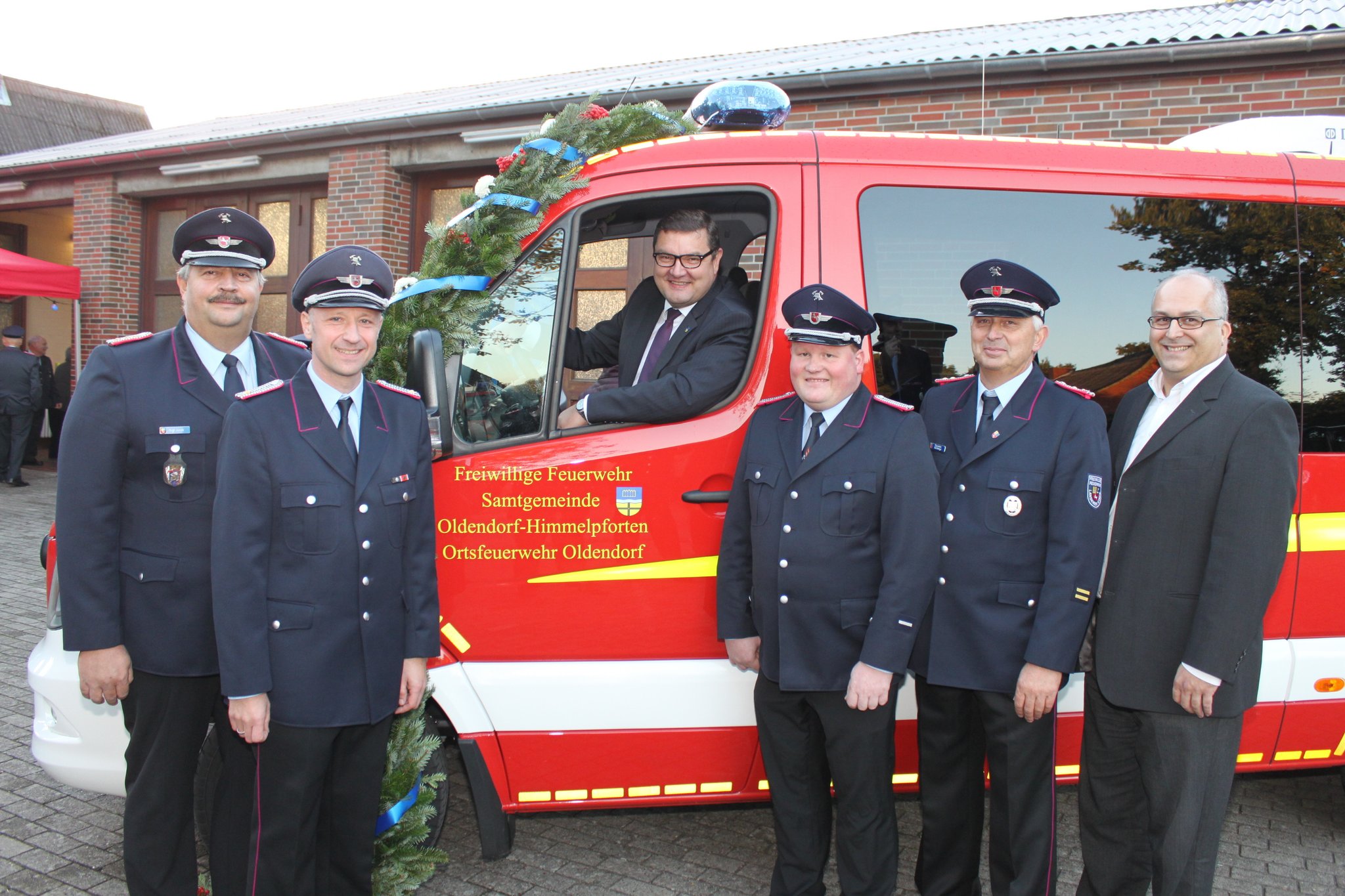 Neuer Einsatzleitwagen für die Feuerwehr Oldendorf Oldendorf