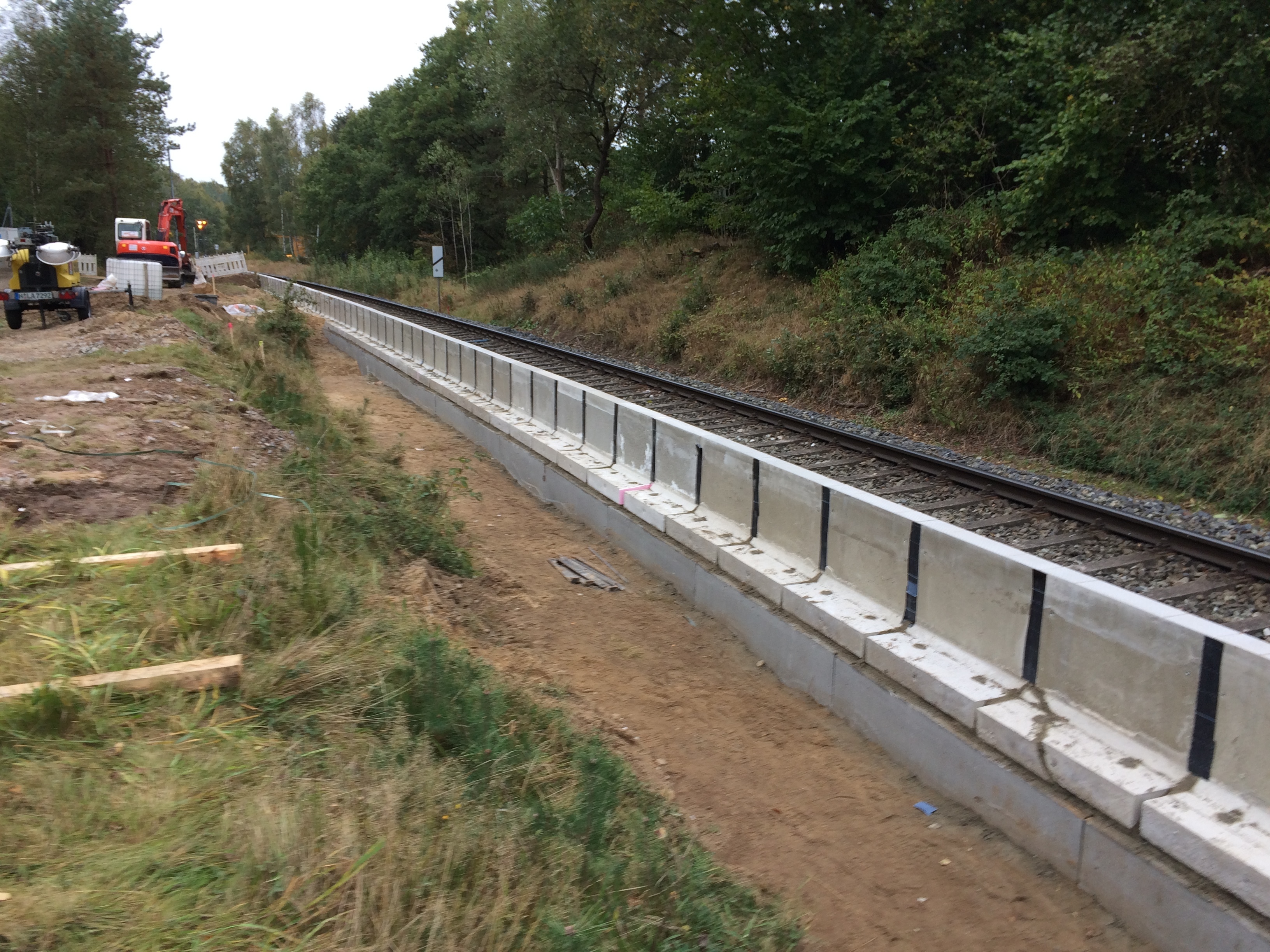 Der neue Bahnsteig an der Haltestelle Suerhop wird 140 Meter lang