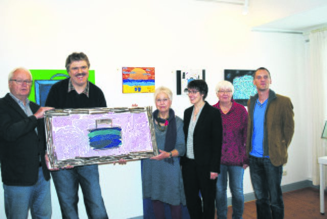 Bei der Ausstellungseröffnung (v. li.): Hans-Uwe Weyer, Christoph Ehlermann, Marianne Ehmke, Susanne Gellers, Elisabeth Mestmacher und Thoma Hoth