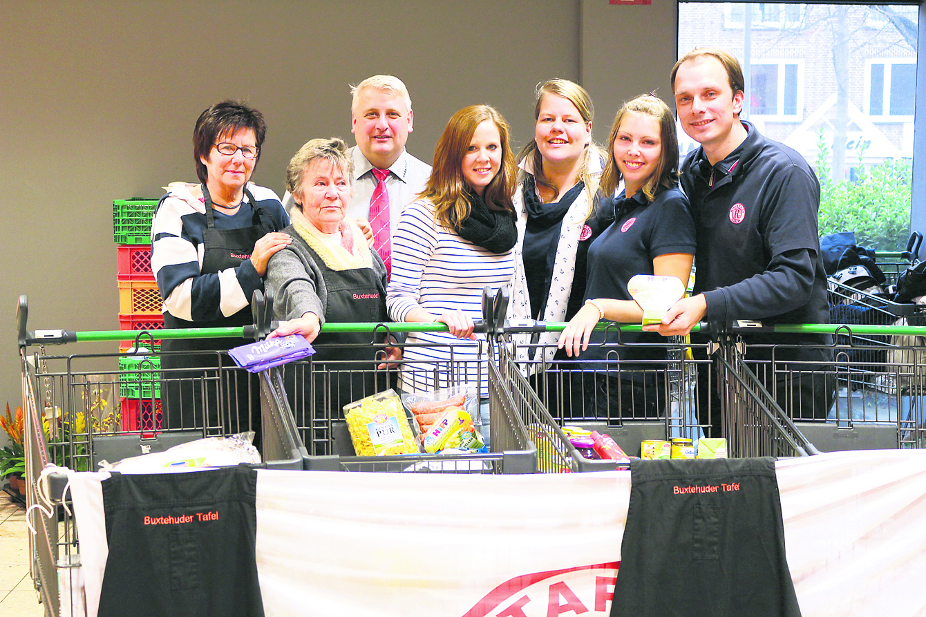 Hinter dem Kassenbereich werden die Spenden entgegengenommen