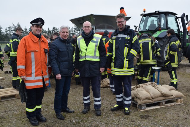Impressionen: Katastrophenschutzübung des Landkreises Harburg