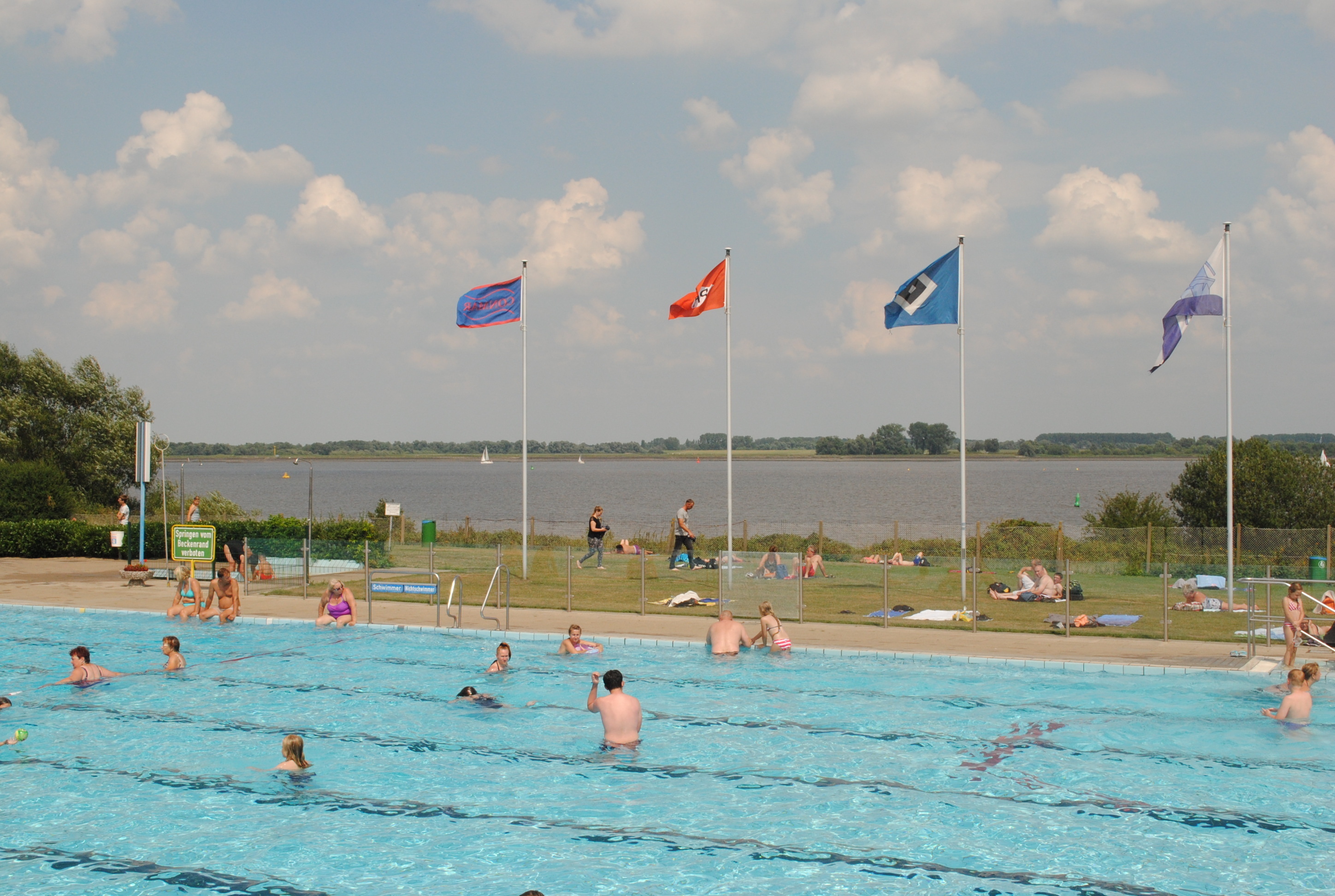 Der Ausschuss befasst sich u.a. mit den Planungen für das Freibad an der Elbe