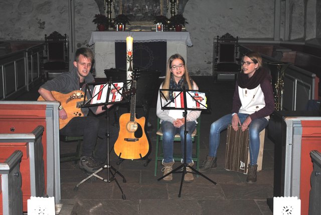 Beeindruckte die Besucher in der Kirche: eine Jugendband der Landeskirchlichen Gemeinschaft Gödenstorf