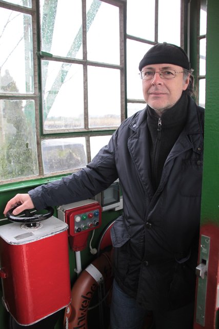 Im Führerstand der Fähre: Karl-Heinz-Brinkmann