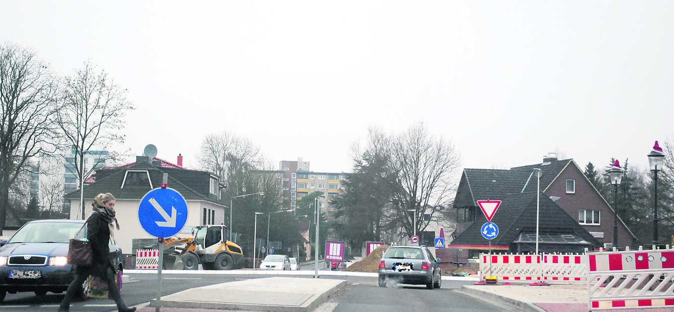 Der neue Kreisverkehr hat die Staus entschärft. Am Ellerbruch-Tunnel hakt es aber nach wie vor