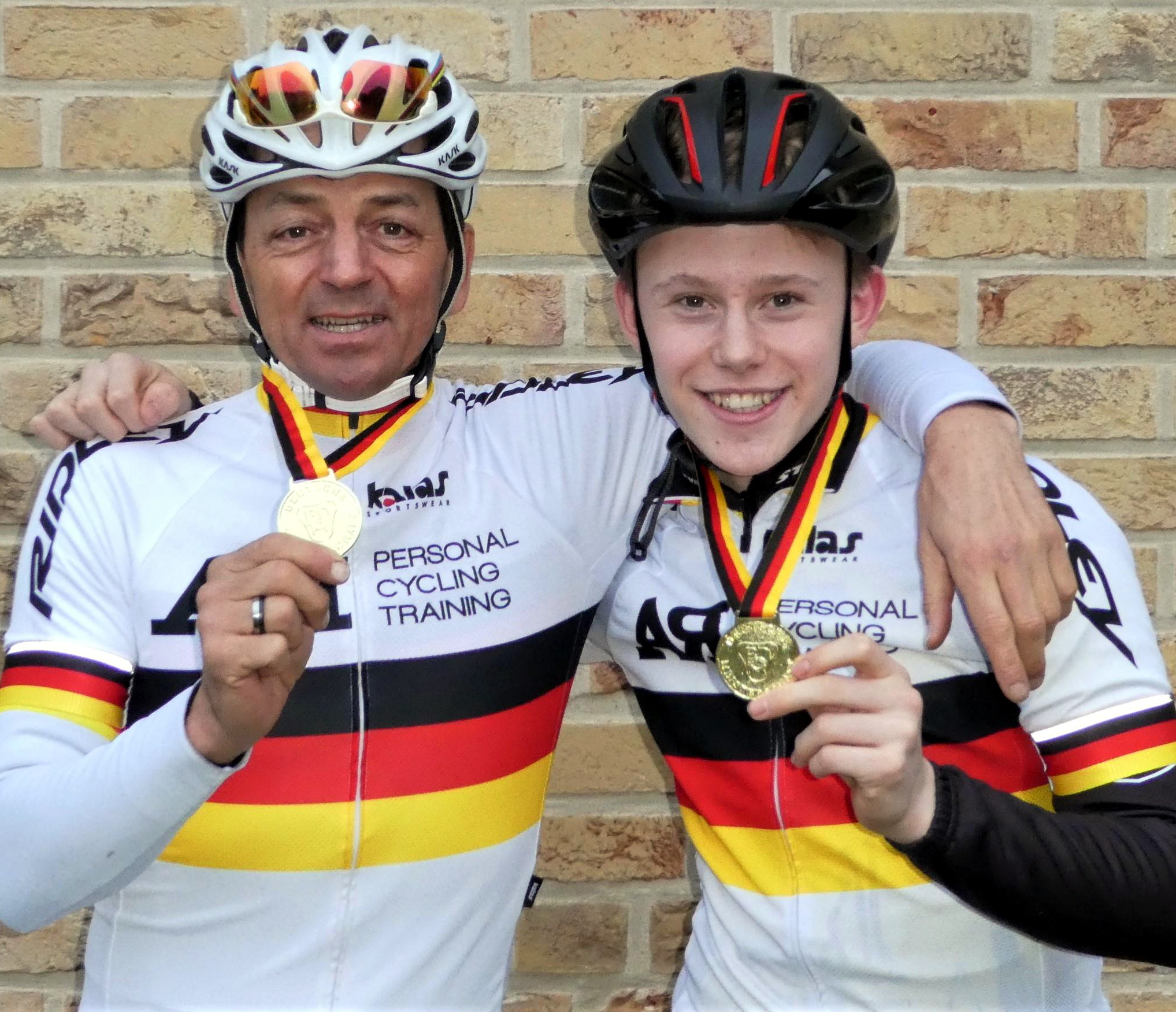 Das Titel-Duo (v.l.): Armin Raible (Blau-Weiss Buchholz) und Ben Laatsch (RSG Nordheide)