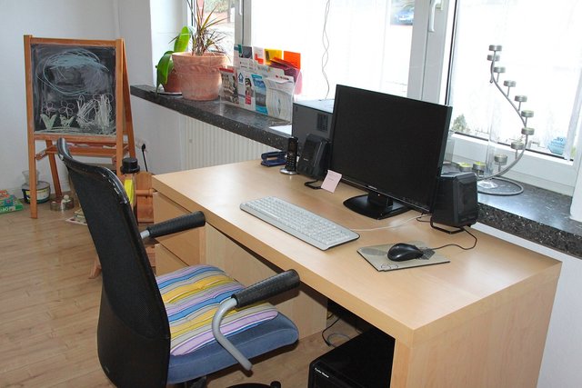 Computer-Arbeitsplatz für Klienten der Wohnungsnotfallhilfe