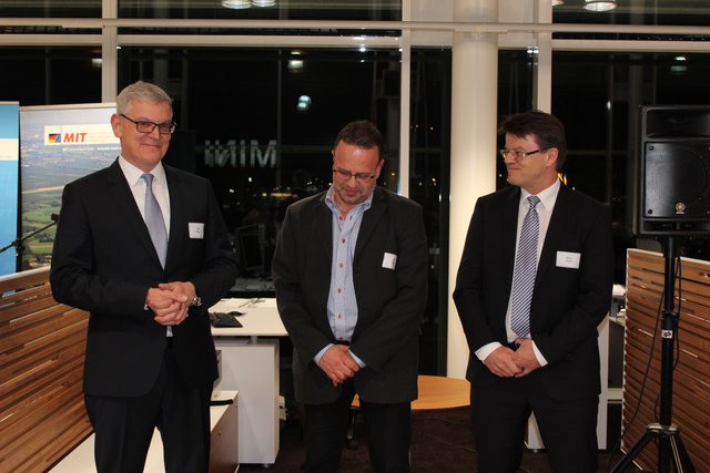 Drei Unternehmer aus der Region, Dr. Axel Meyer, Arndt Weßel und Martin Ruehs, erklären, was sie für den Erfolg mittelständischer Unternehmer für notwendig halten