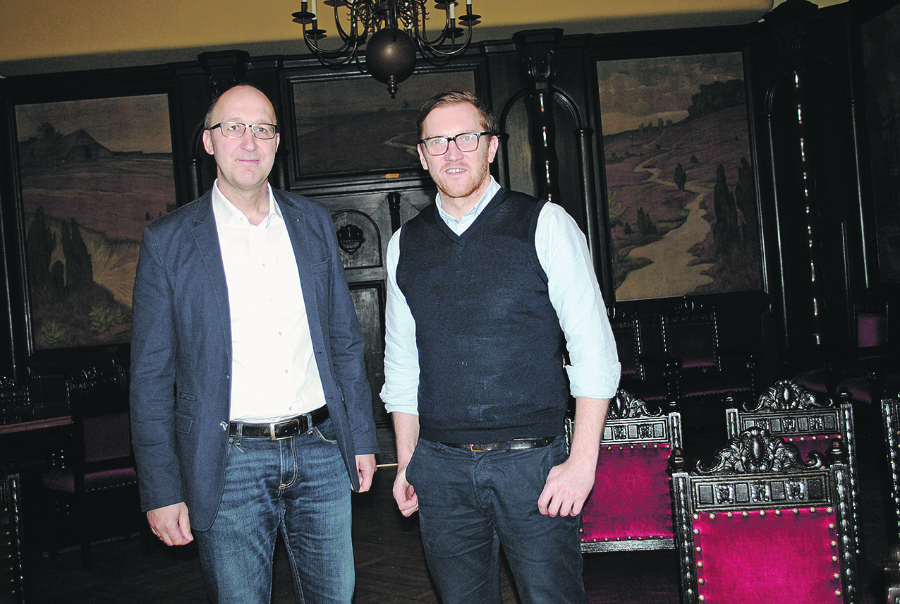 Torsten Lange und Tosten Lange: Beide arbeiten in der Buxtehduer Stadtverwaltung. Torsten Lange (re.) als Fachgruppenleiter Kultur und Tourismus, der andere Torsten Lange als stellvertretender Fachgruppenleiter EDV