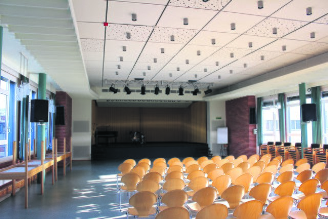 In diesem Jahr stehen auch noch Restarbeiten im A- und B-Trakt der Realschule an. So wird z.B. noch die Aula modernisiert