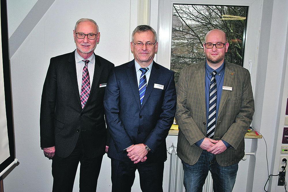 Blickten in die Arbeitsmarkt-Zukunft (v. li.): Bernd Passier, Klaus Jentsch und Marc Bleimeister von der Agentur Lüneburg-Uelzen
