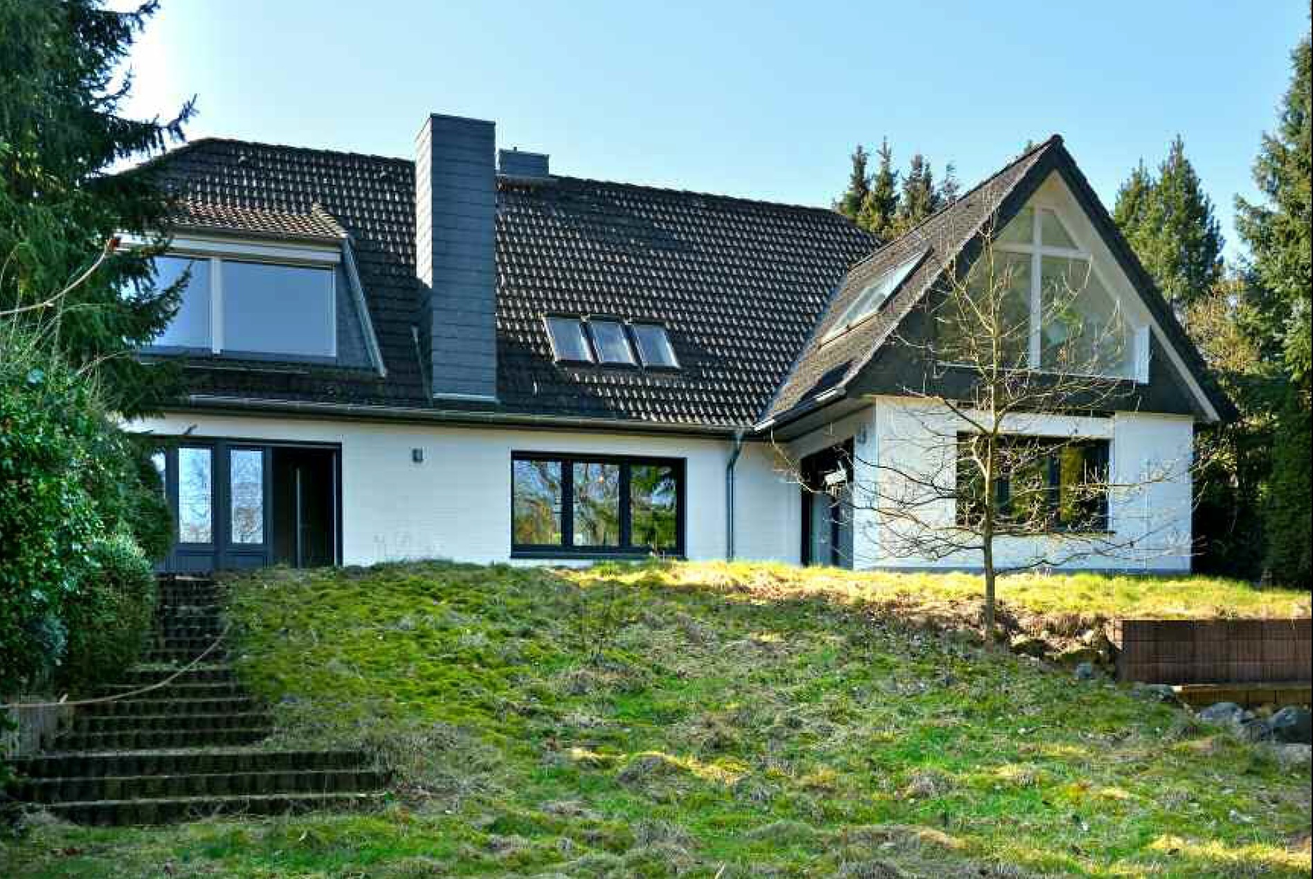 In dieses Haus in Agathenburg sollen im Frühjahr acht Kinder und Jugendliche mit psychischen Erkrankungen einziehen