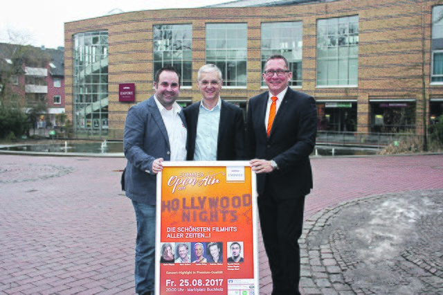 Freuen sich auf das Freiluft-Konzert: (v. li.) Jan Bauer (Buchholz Marketing), Onne Hennecke (Geschäftsführer Empore) und Frank Krause (Volksbank Lüneburger Heide)