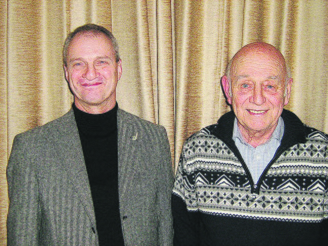 Vorsitzender Lothar Schlaack (li.) und Paul Oskar Kallus wurden in ihren Ämtern bestätigt