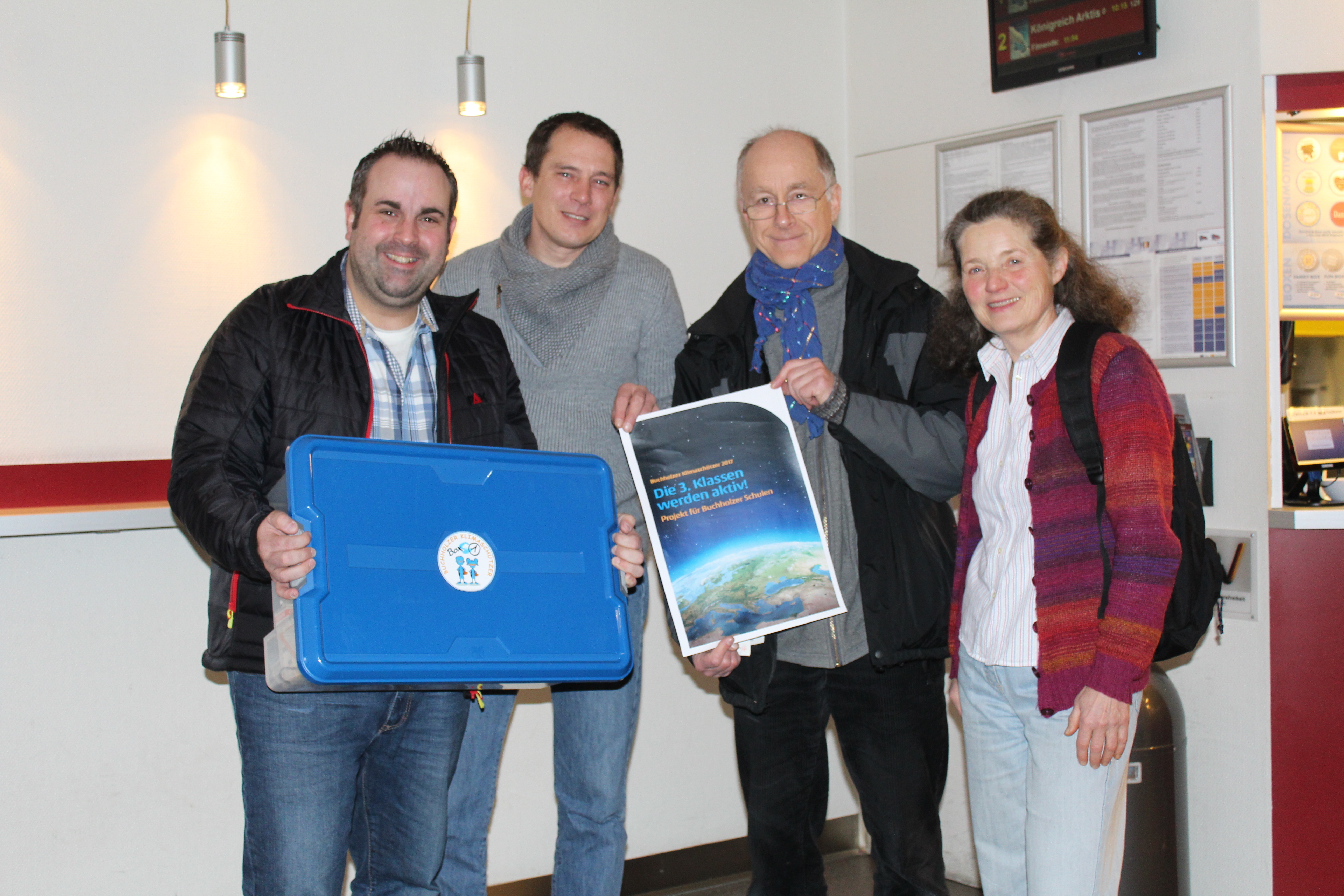 Organisierten die Filmvorführung für die Klimaschützer (v. li.):
Jan Bauer, Carsten Reck, Herbert Maliers und Alexa Vetter