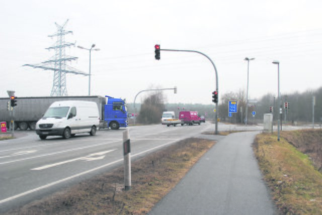 Die sogenannte OBI-Kreuzung ist ein Unfallschwerpunkt in Winsen. Trotzdem wird dort wohl keinen Kreisel geben | Foto: thl