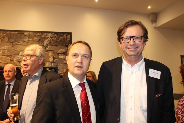 Kai Neumann (ganz links), Thomas Müller-Wegert, Thorsten Matthies, Dr. Stefan Schwarz