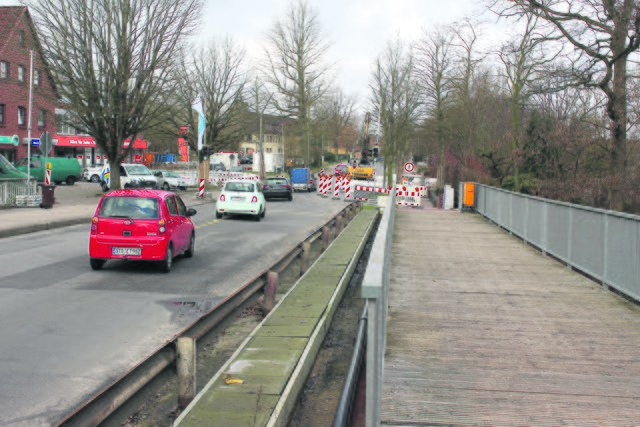 Kennt jeder Stader seit Monaten: Stau-Nerv an der Harburger Straße
