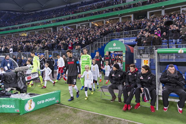 07.02.2017, Hamburg, Hamburger Sv vs. 1.FC Köln© Thorsten Baering Thielickestieg 1, 20459 Hamburg, Tel. +49 40 435160, Mobil +49 171 78 48 908, foto@baering.de, www.baering.deHypovereinsbank Hamburg, IBAN DE22200300000002602175, Finanzamt Hamburg Mitte, Steuernummer 48/010/00369 Steuer ID: DE118289524