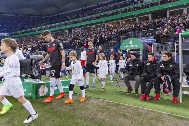 07.02.2017, Hamburg, Hamburger Sv vs. 1.FC Köln© Thorsten Baering Thielickestieg 1, 20459 Hamburg, Tel. +49 40 435160, Mobil +49 171 78 48 908, foto@baering.de, www.baering.deHypovereinsbank Hamburg, IBAN DE22200300000002602175, Finanzamt Hamburg Mitte, Steuernummer 48/010/00369 Steuer ID: DE118289524