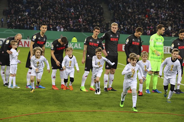 07.02.2017, Hamburg, Hamburger Sv vs. 1.FC Köln© Thorsten Baering Thielickestieg 1, 20459 Hamburg, Tel. +49 40 435160, Mobil +49 171 78 48 908, foto@baering.de, www.baering.deHypovereinsbank Hamburg, IBAN DE22200300000002602175, Finanzamt Hamburg Mitte, Steuernummer 48/010/00369 Steuer ID: DE118289524