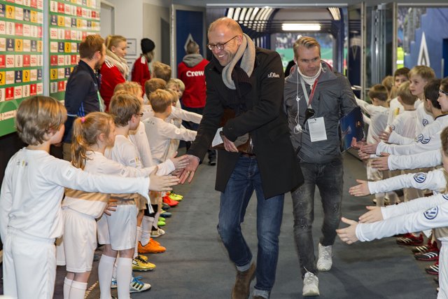 07.02.2017, Hamburg, Hamburger Sv vs. 1.FC Köln© Thorsten Baering Thielickestieg 1, 20459 Hamburg, Tel. +49 40 435160, Mobil +49 171 78 48 908, foto@baering.de, www.baering.deHypovereinsbank Hamburg, IBAN DE22200300000002602175, Finanzamt Hamburg Mitte, Steuernummer 48/010/00369 Steuer ID: DE118289524