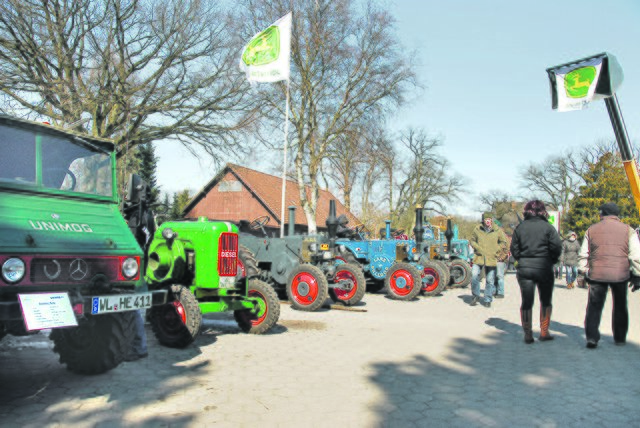 Beim Publikum ausgesprochen beliebt: Die Oldtimer-Parade