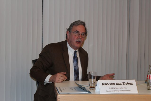 Jens von den Eichen, Referatsleiter Genehmigungsverfahren: "Schiefergas wir in Deutschland nie Bedeutung erlangen."