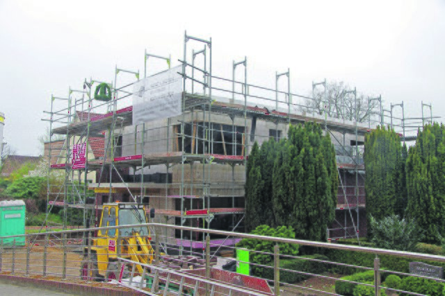 Der Neubau des Verwaltungsgebäudes auf dem Horstfriedhof