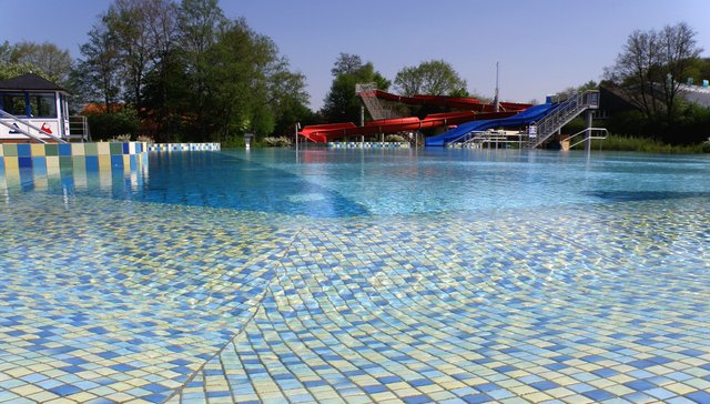 Der Nichtschwimmerbereich des Freibads