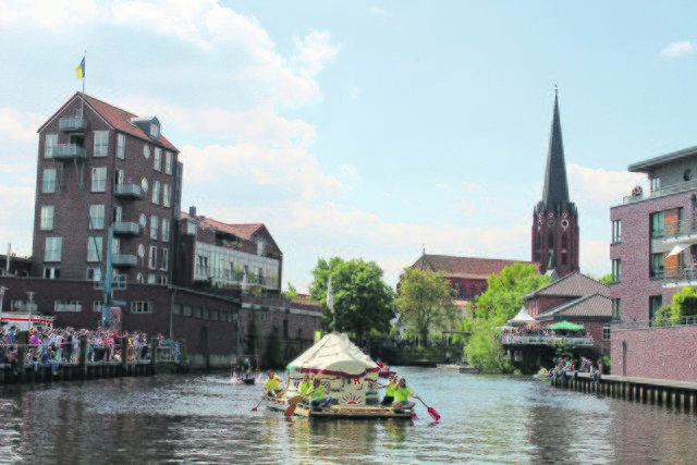 Bei bestem Sommerwetter gingen die "Badewannen" an den start | Foto: tk