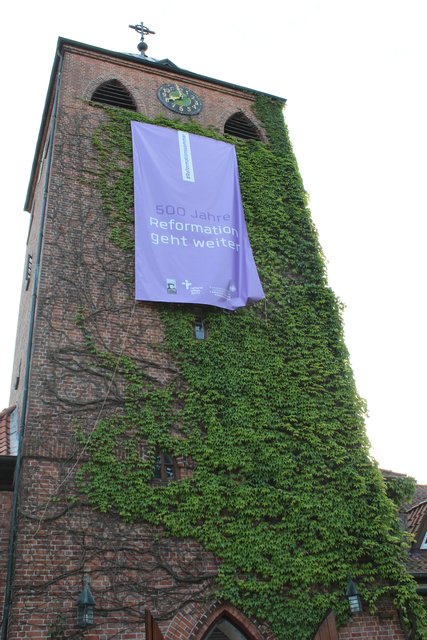 Die Kreuzkirche in Nenndorf