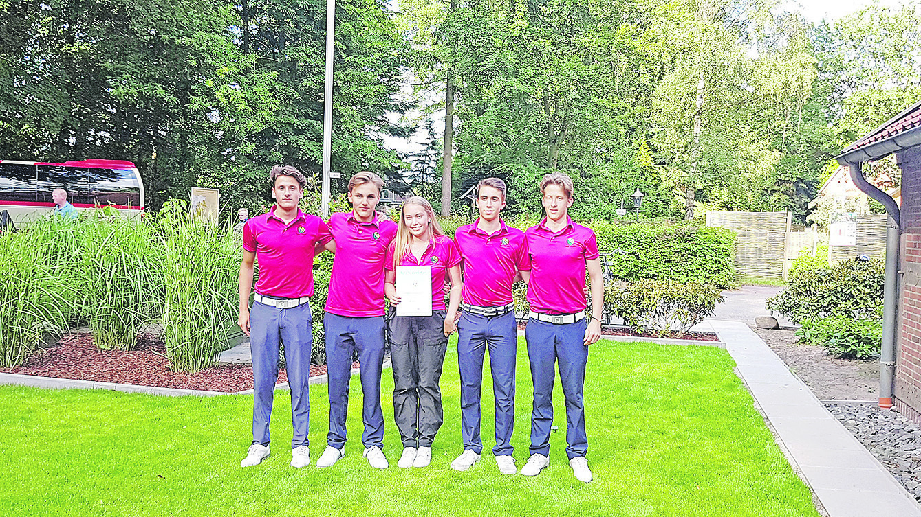 Das erfolgreiche Golf-Team des Gymnasiums Hittfeld (v. li.): Lukas Demant, Amelie Jacobs, Finn Meineke, Jonah Heitbrink und Jonas Demant
