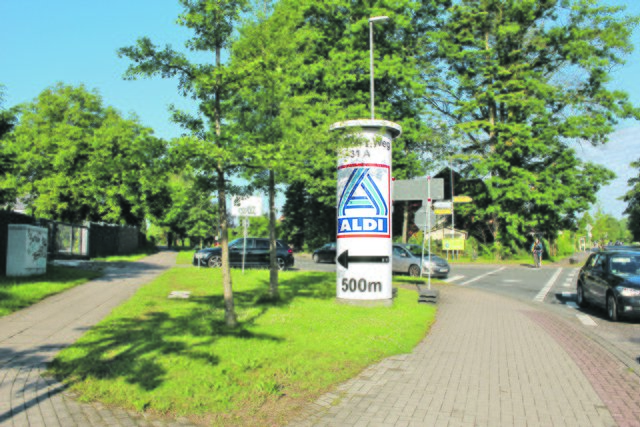 Diese Litfaßsäule müsste versetzt werden.