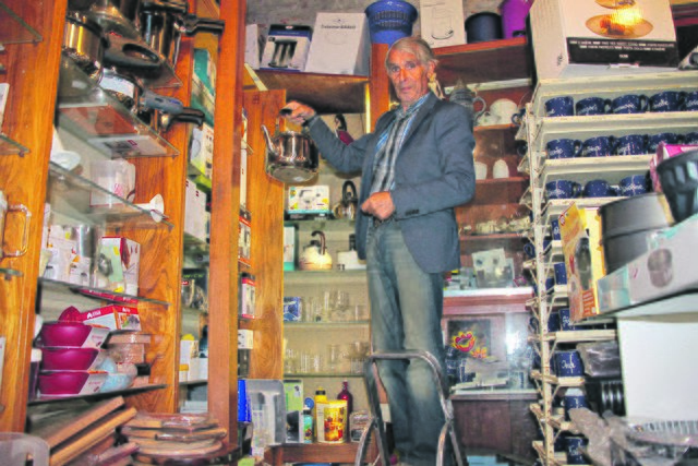 Ein Kessel Buntes: Volker Schröder führt ein breites Warensortiment aus mehreren Jahrzehnten