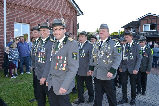 Die Abordnung des Schützenvereins Heidenau