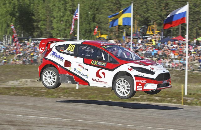 Andreas Steffen und sein 550 PS Fiesta heben ab | Foto: Steffen Motorsport/Johnny Loix